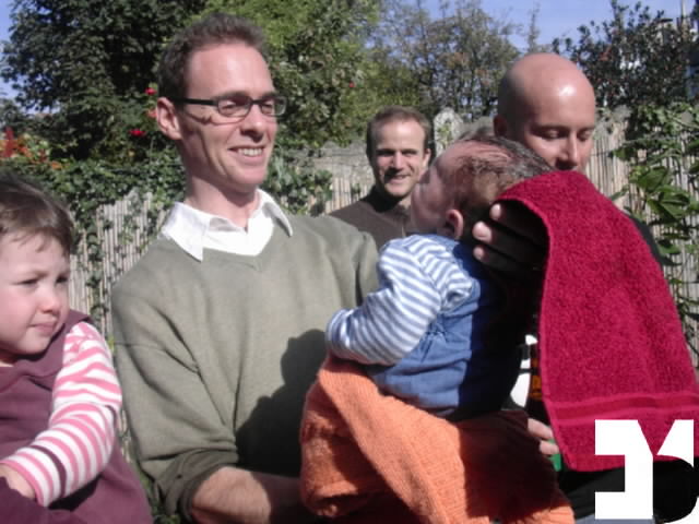 Parenti - Julian - 20041010 13.10 - Battesimo - 591-FDM.JPG